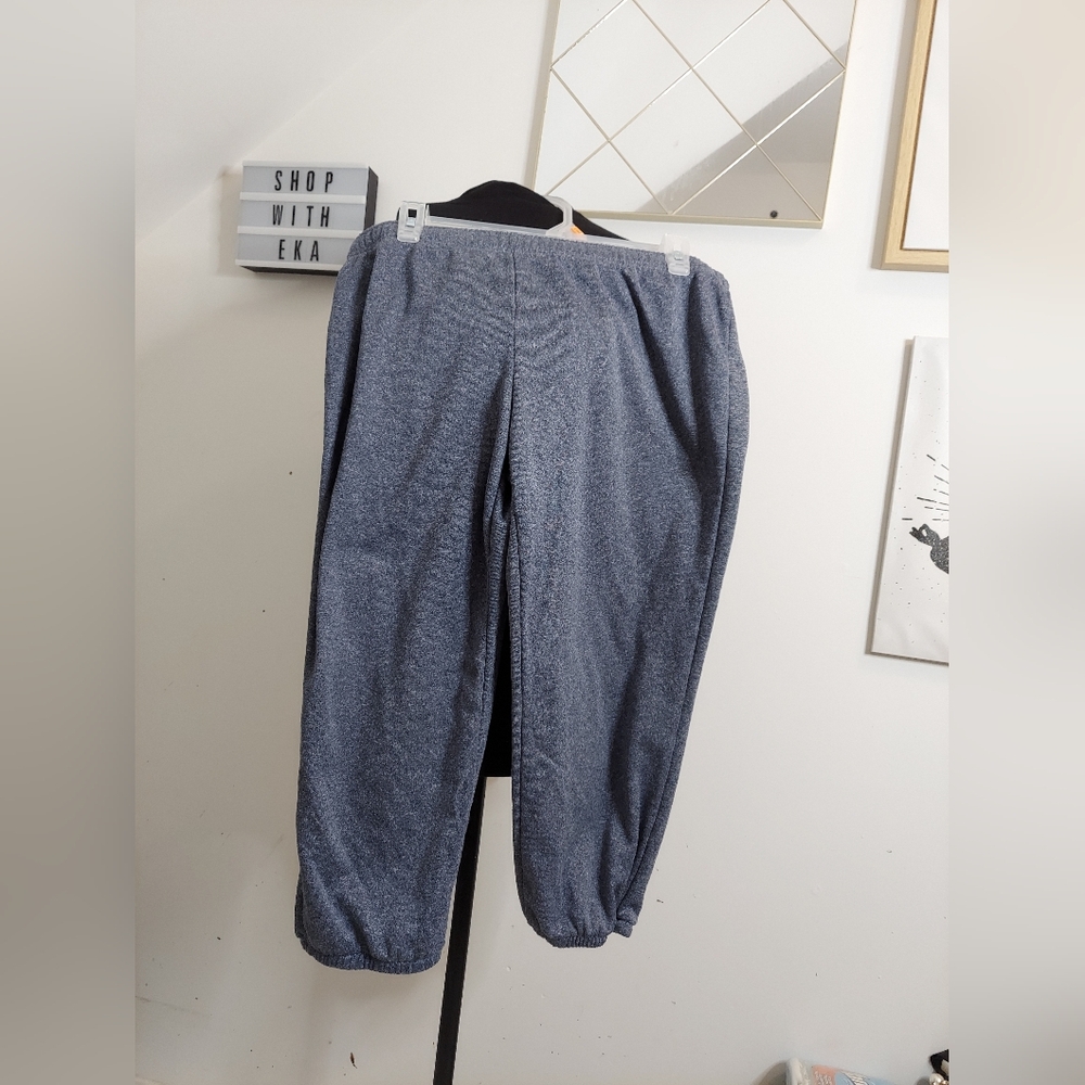 5 pairs of 3/4 sweatpants - Picture 5 of 5